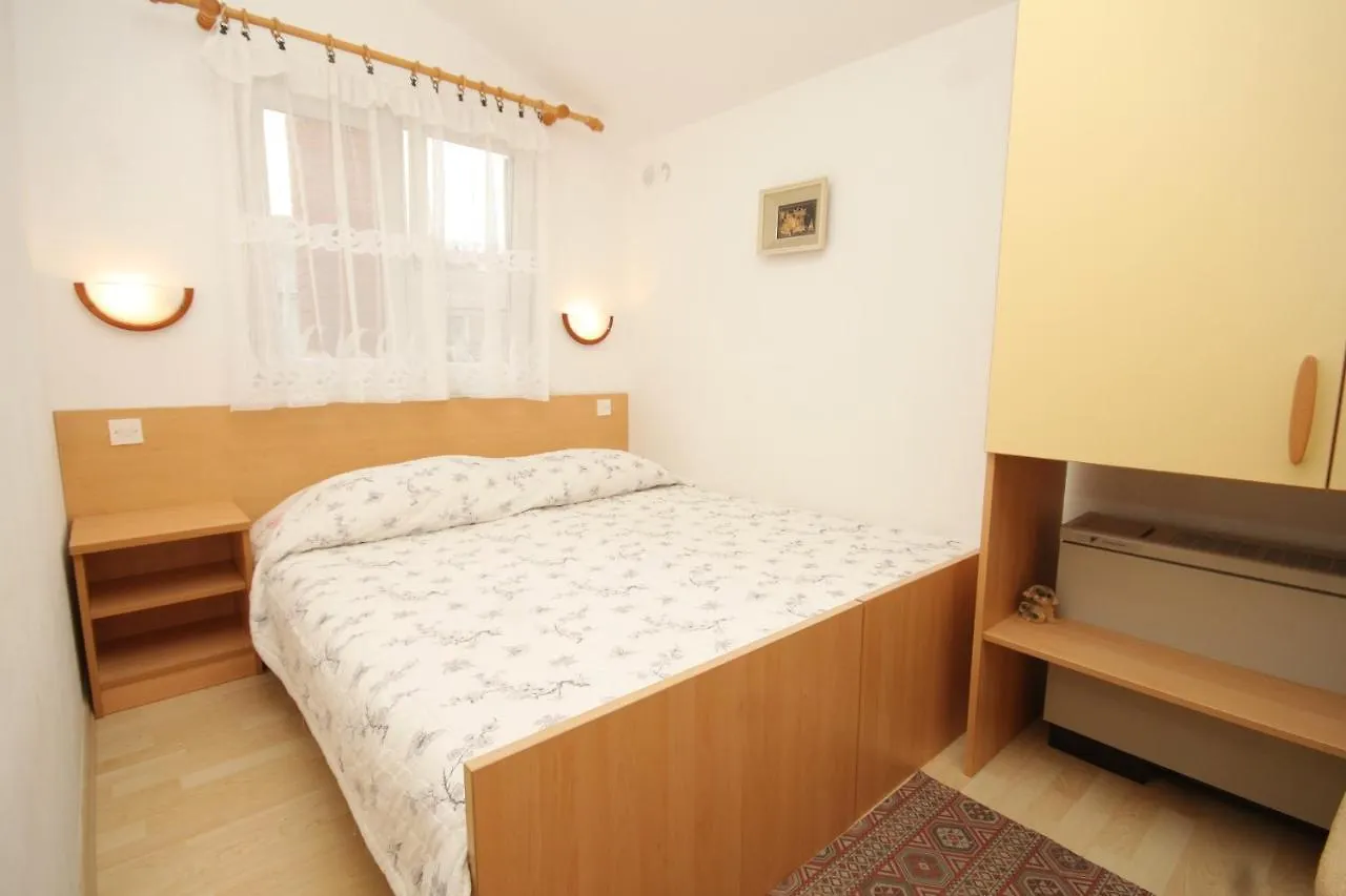 Apartments By The Sea Preko, Ugljan - 8515 Poljana