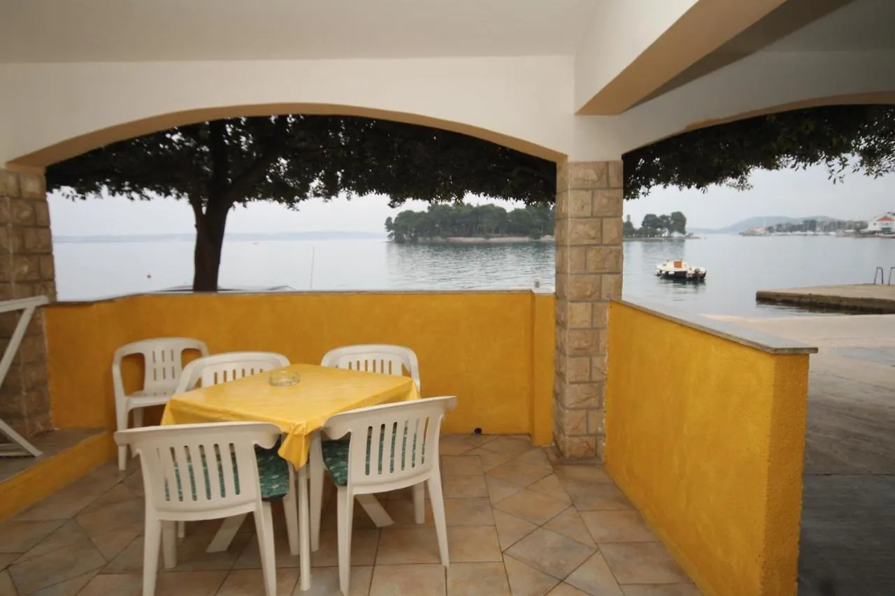 Apartments By The Sea Preko, Ugljan - 8515 Poljana